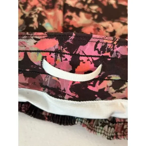 Lululemon Shorts Women's 2 Hotty Hot Stencil Blossom Running Lined Pull On - Picture 4 of 12